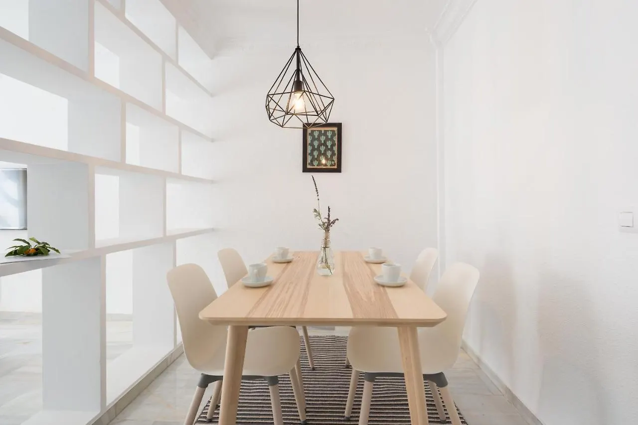 Malagasuite Center & Parking Apartamento